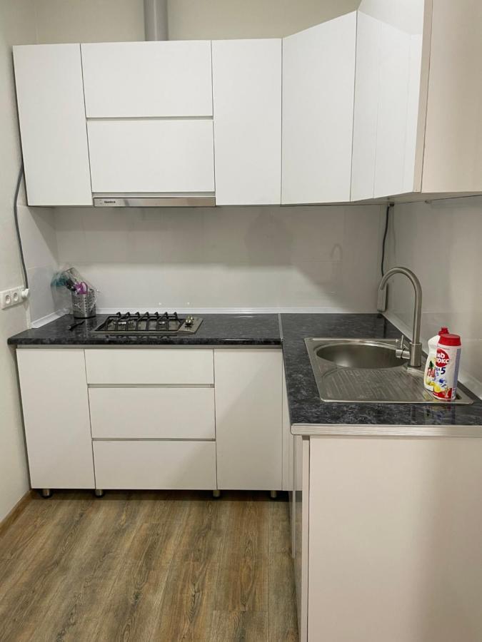 Apartment Comfort In يوريكي المظهر الخارجي الصورة