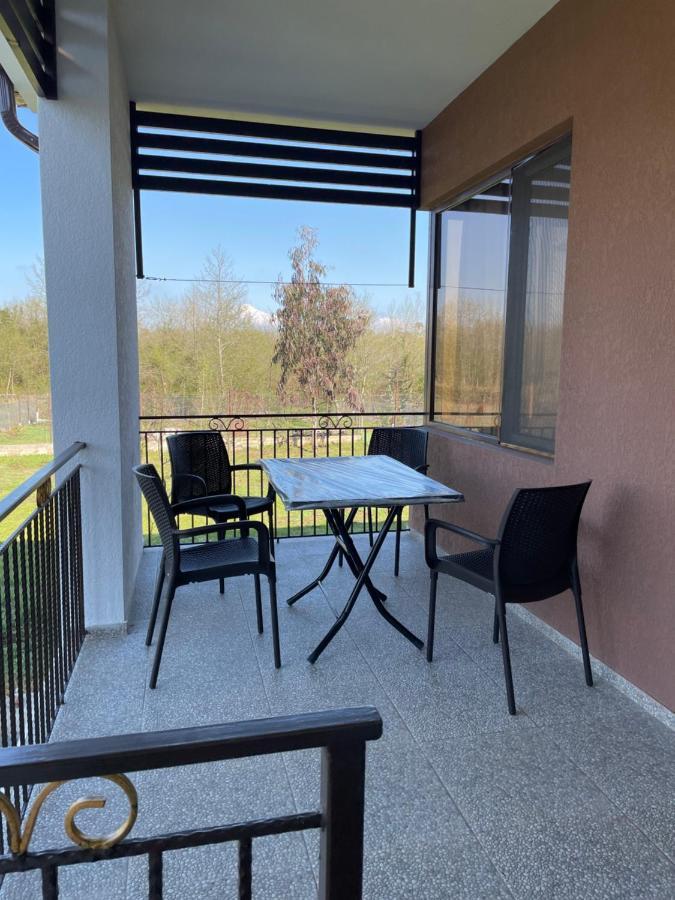 Apartment Comfort In يوريكي المظهر الخارجي الصورة