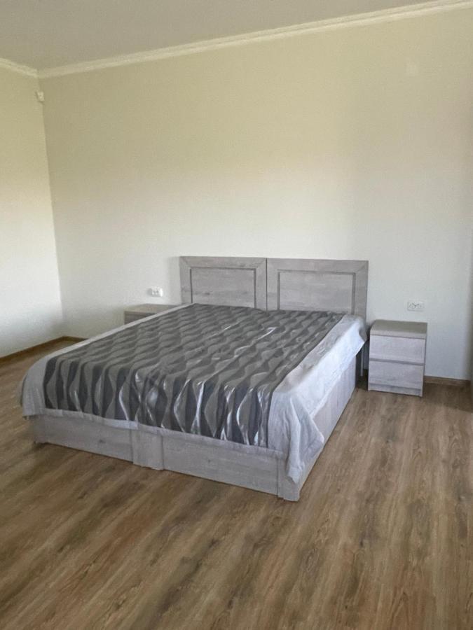 Apartment Comfort In يوريكي المظهر الخارجي الصورة